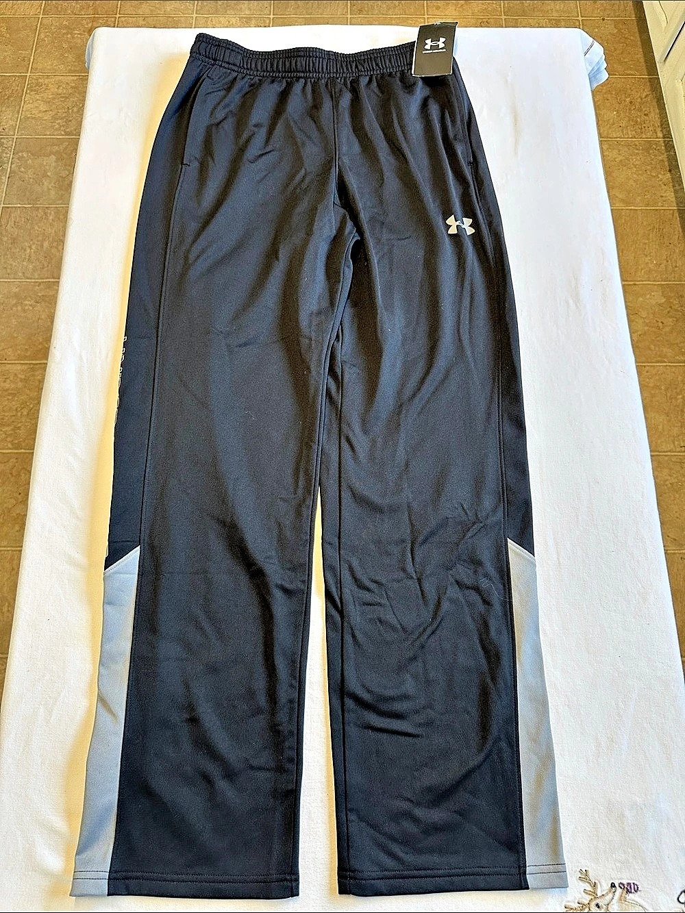 Under Armour Men's Black Athletic Pants